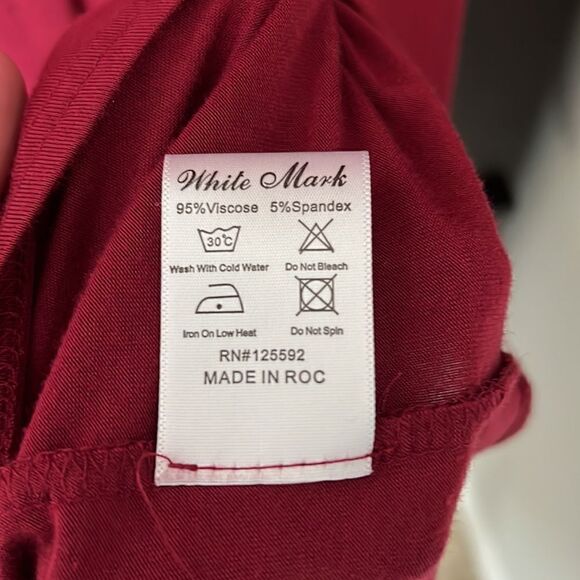 White Mark Burgundy Scoop Neck Long Sleeve Lightweight Maxi Dress Size Small EUC - Picture 6 of 9